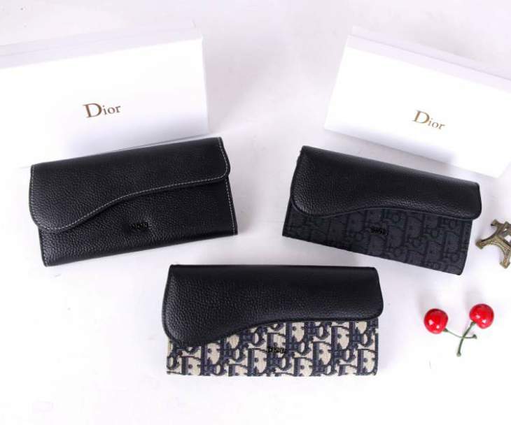 Picture of Dior Wallets _SKUfw239333900fw
